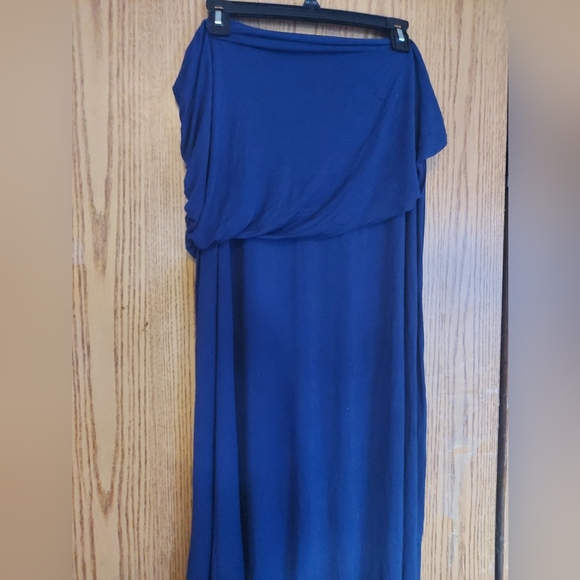 3/$30 Maxi Skirt 3X Dark Blue - Picture 4 of 5